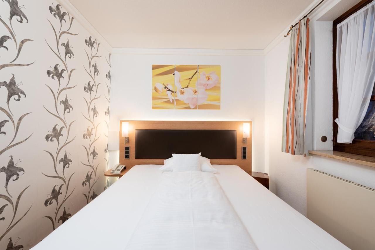 Neuhof an der Zenn Hotel Riesengebirge מראה חיצוני תמונה