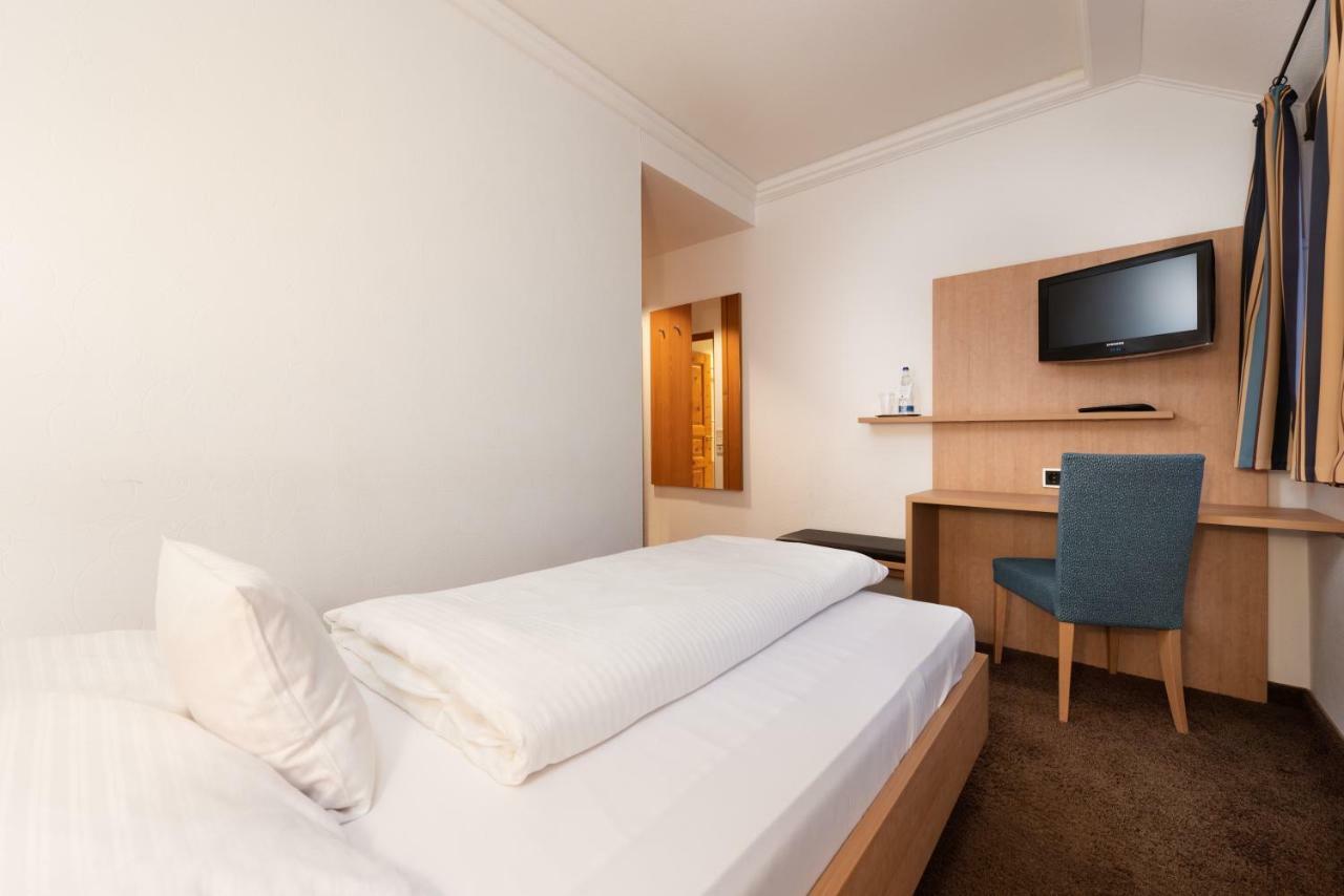 Neuhof an der Zenn Hotel Riesengebirge מראה חיצוני תמונה